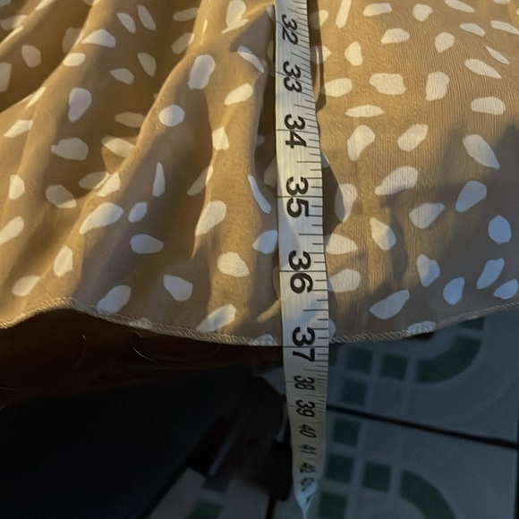 Ladies dress - Picture 2 of 4